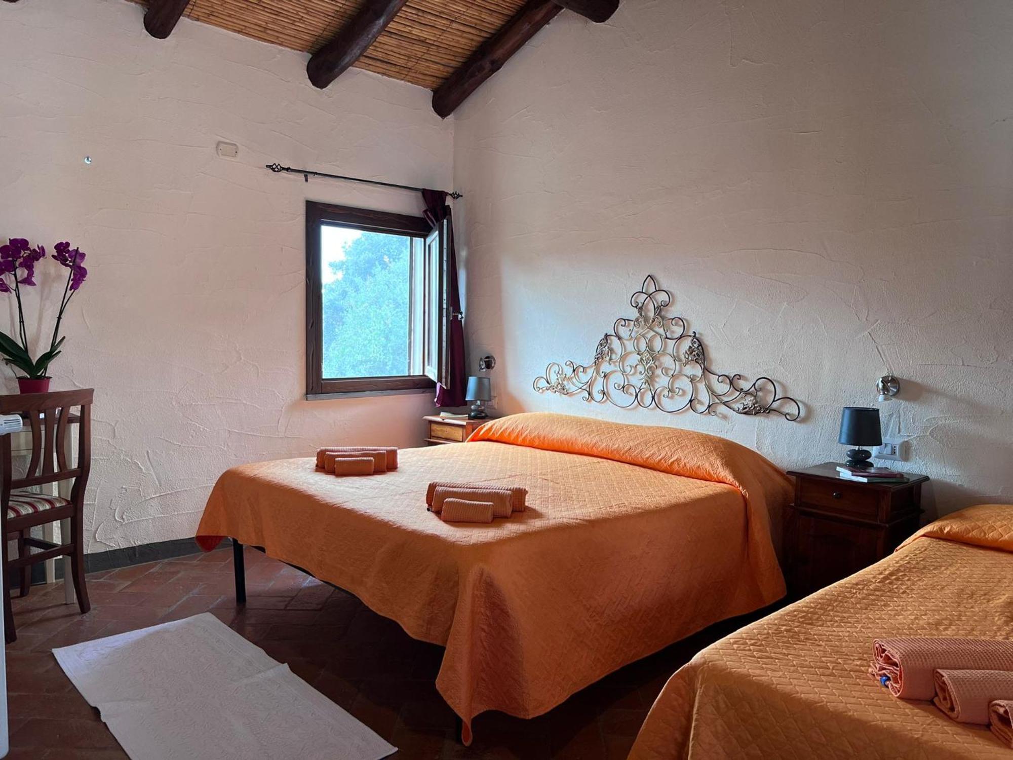Agriturismo Conca' E Janas Доргали Стая снимка